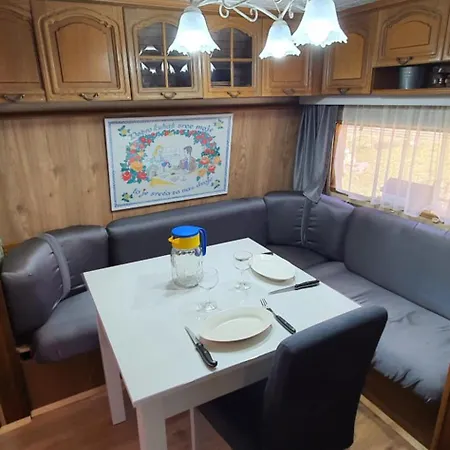 Zlatiborska Brvnara Mountain House Reba
