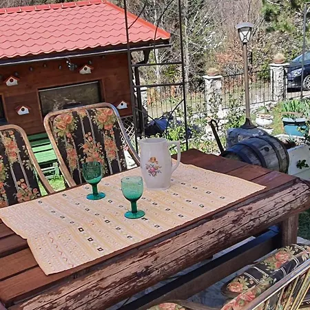 Zlatiborska Brvnara Mountain House Reba Chalet *