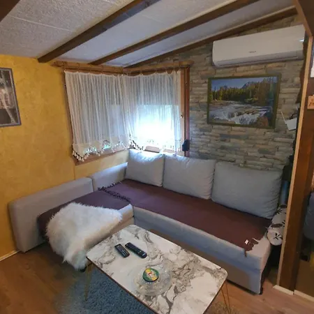 Zlatiborska Brvnara Mountain House Reba 兹拉蒂博尔